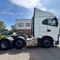 IVECO S-WAY460