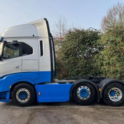 IVECO S-Way 570
