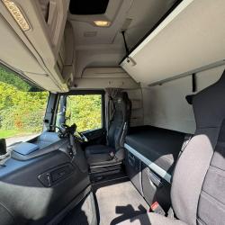 IVECO S-WAY 490