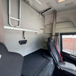 IVECO S-WAY460