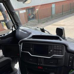 IVECO S-WAY460