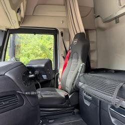 IVECO S-WAY460